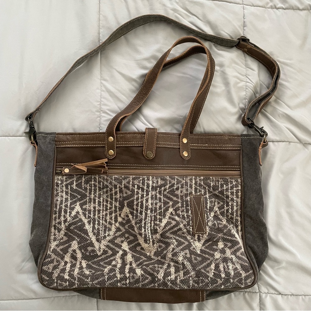 Myra messenger bag